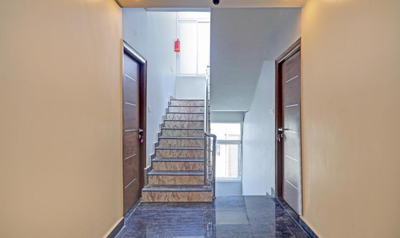Itsy By Treebo - 99 Inn Raidurg Hyderabad Exterior photo